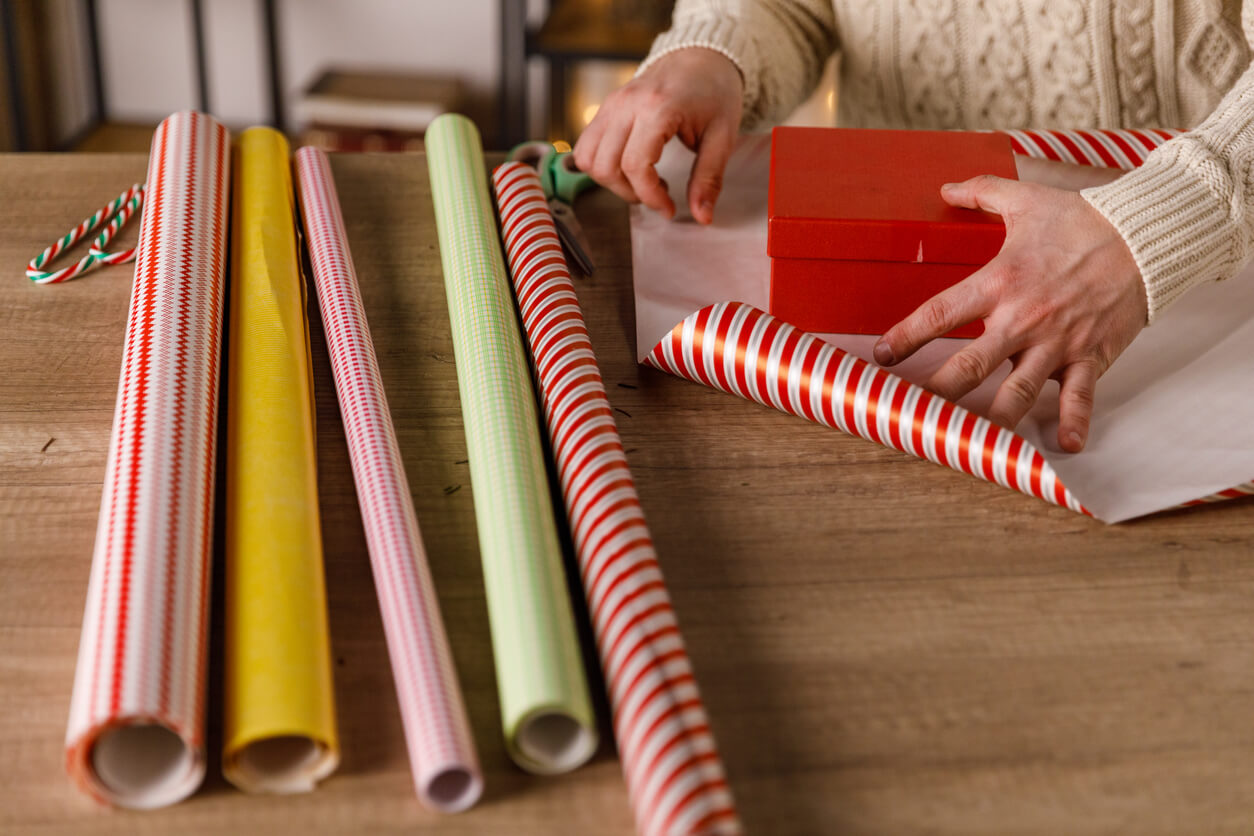 How to Wrap a Gift Without Tape: A Step-by-Step Guide